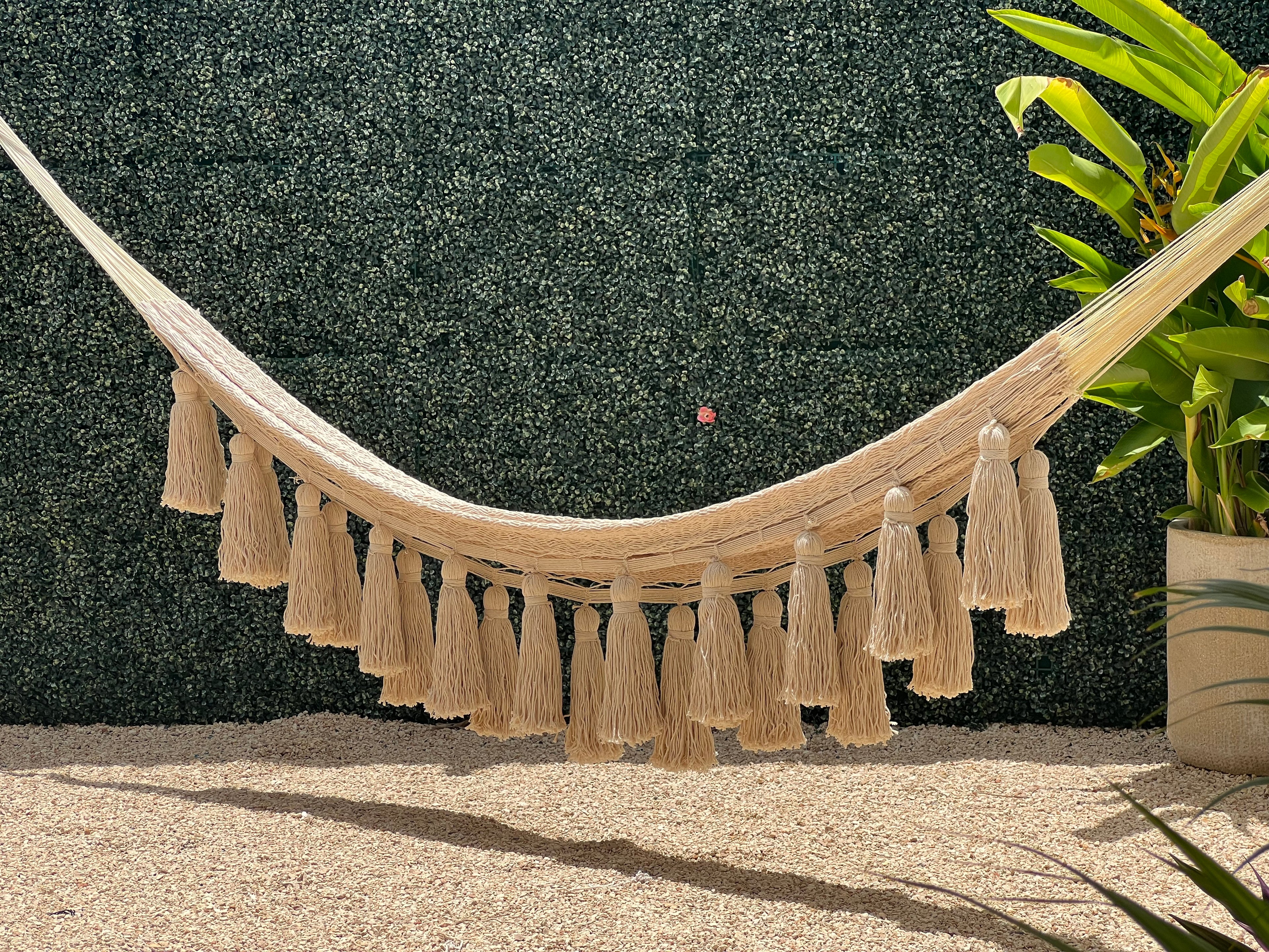 Hamaca de pompones extra grandes