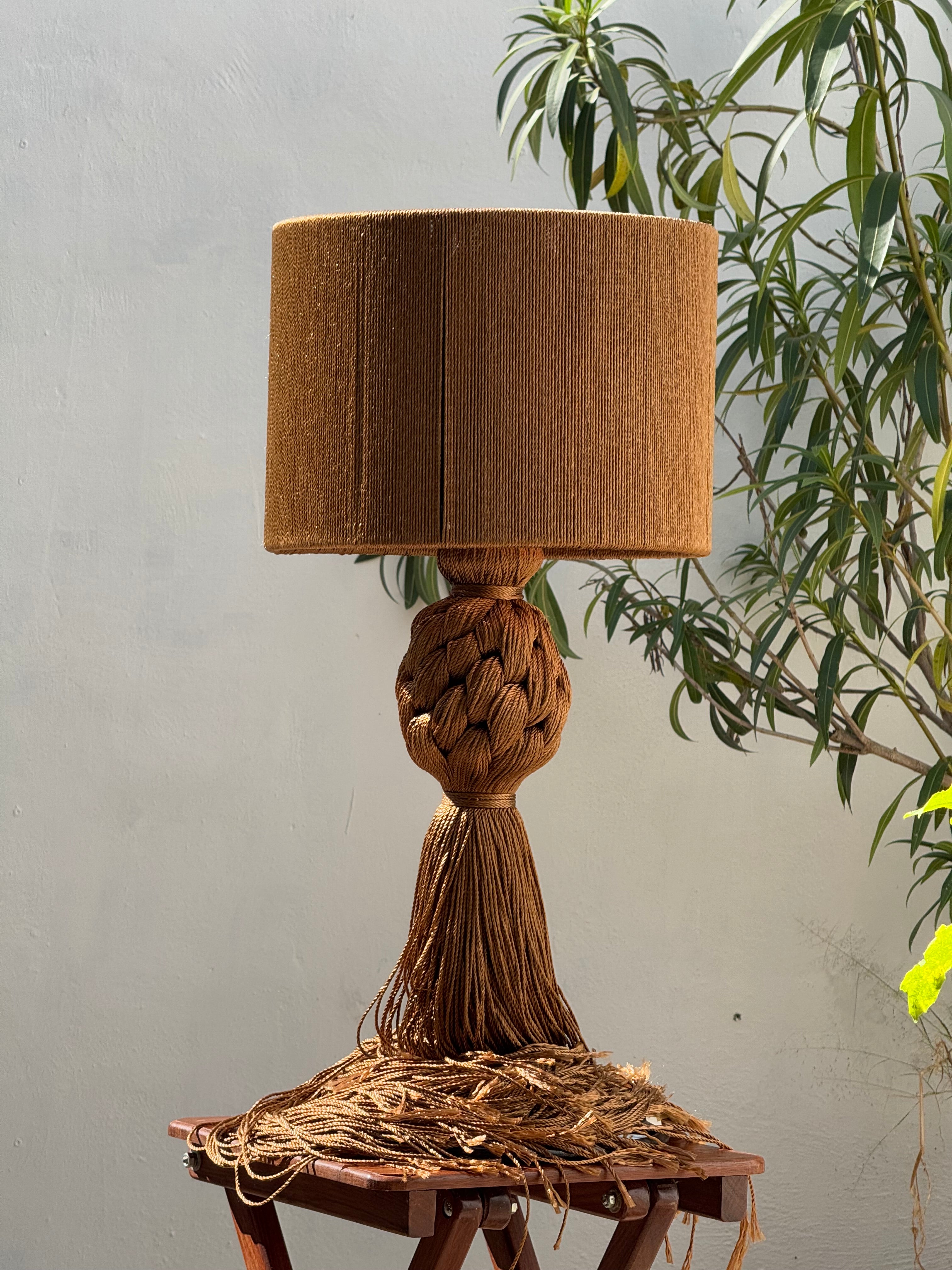 Lámpara de buro panal